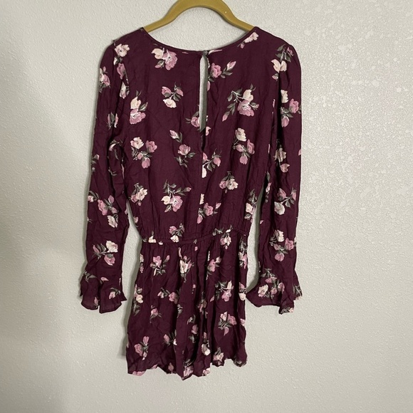 American Eagle Floral Romper Burgundy Purple XXS - Picture 7 of 8
